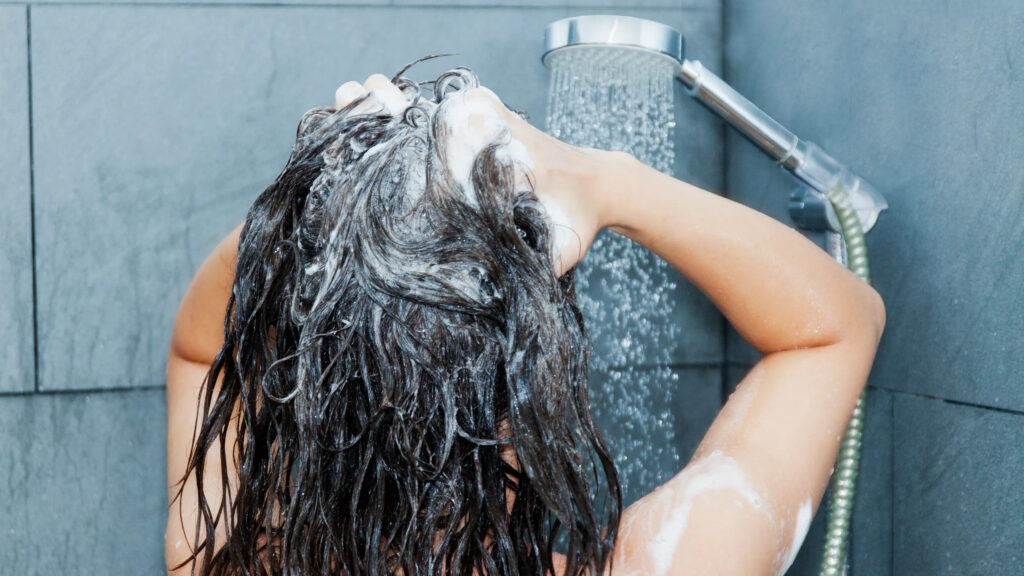 Benefits of washing hair with filtered soft water